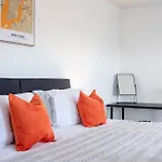 Central 3 Bed Duplex In York - Sleeps 6