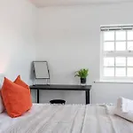 Central 3 Bed Duplex In York - Sleeps 6