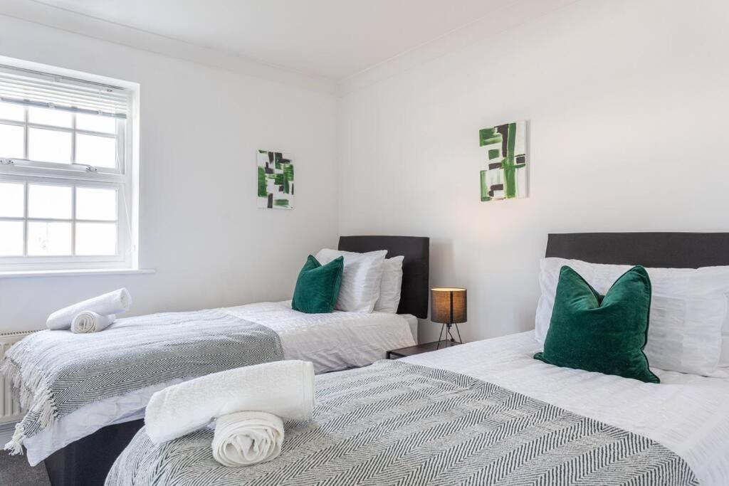 Apartment 3 Bed Duplex In - Sleeps 6